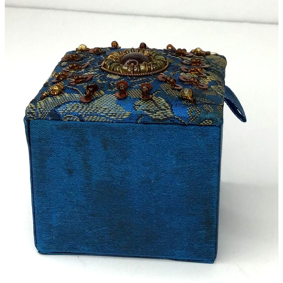 Silk Bead Embellished Blue Vintage Gift Box 2in by 2.5 inches - Picture 4 of 5